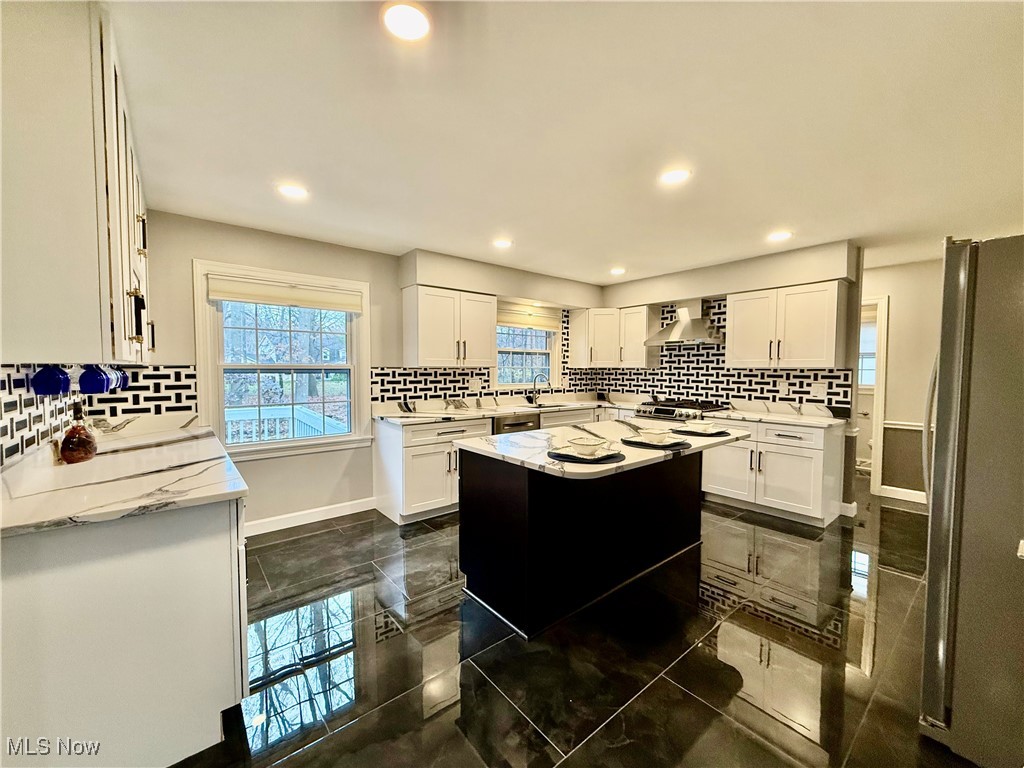 34 Chadbourne Drive Hudson OH 44236