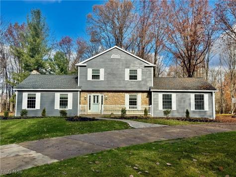 34 Chadbourne Drive Hudson OH 44236