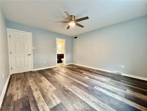 34 Chadbourne Drive Hudson OH 44236