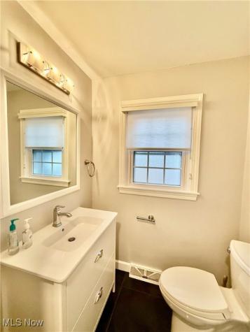 34 Chadbourne Drive Hudson OH 44236