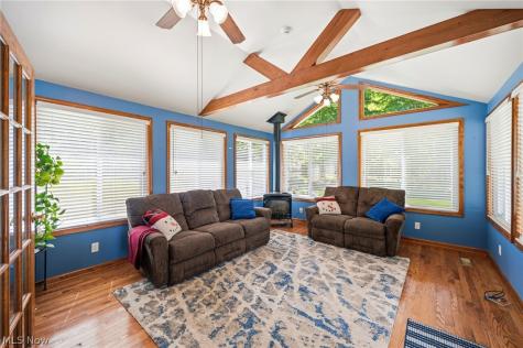 9481 Yorkview Drive North Royalton OH 44133