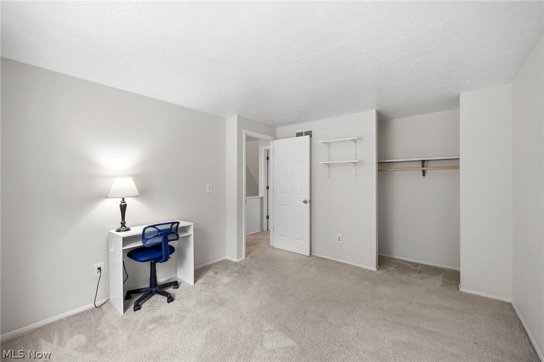 9481 Yorkview Drive North Royalton OH 44133