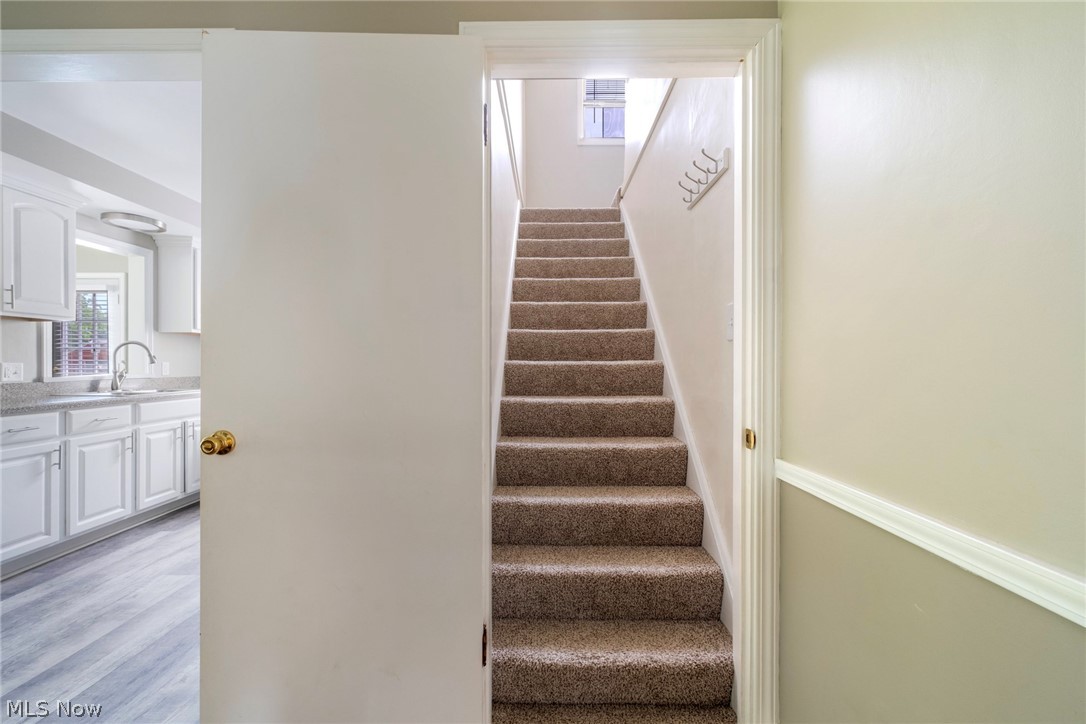 446 Ewing Road Youngstown OH 44512