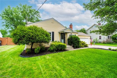 446 Ewing Road Youngstown OH 44512