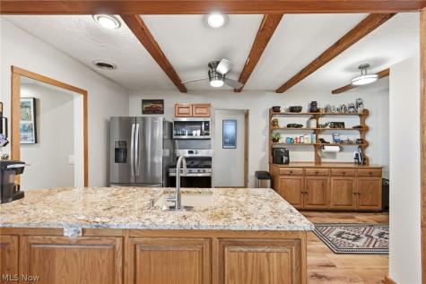 233 Sunset Road Avon Lake OH 44012