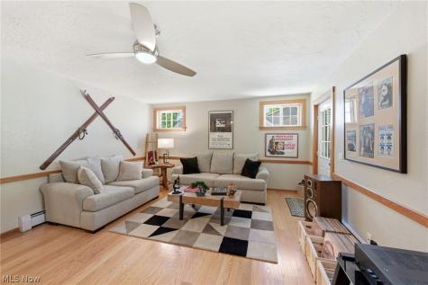 233 Sunset Road Avon Lake OH 44012