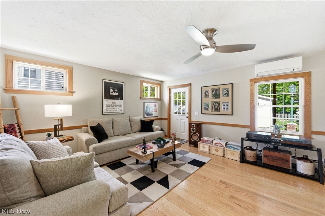 233 Sunset Road Avon Lake OH 44012