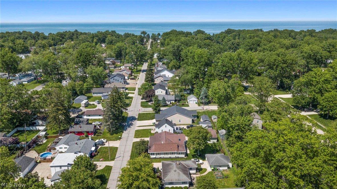 233 Sunset Road Avon Lake OH 44012
