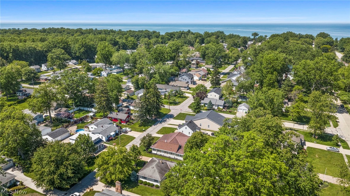 233 Sunset Road Avon Lake OH 44012