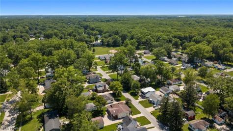 233 Sunset Road Avon Lake OH 44012
