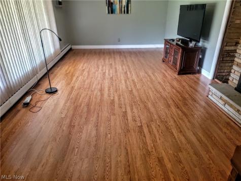 14000 Bagley Road Middleburg Heights OH 44130