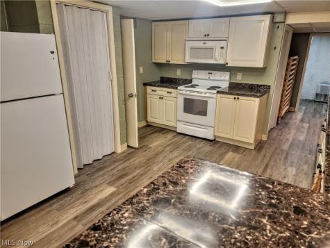14000 Bagley Road Middleburg Heights OH 44130