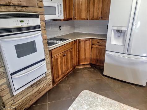 14000 Bagley Road Middleburg Heights OH 44130