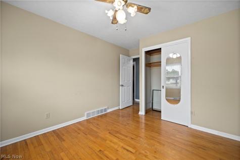 4704 W 156th Street Cleveland OH 44135