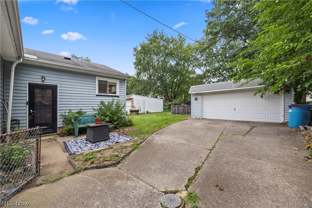 4704 W 156th Street Cleveland OH 44135