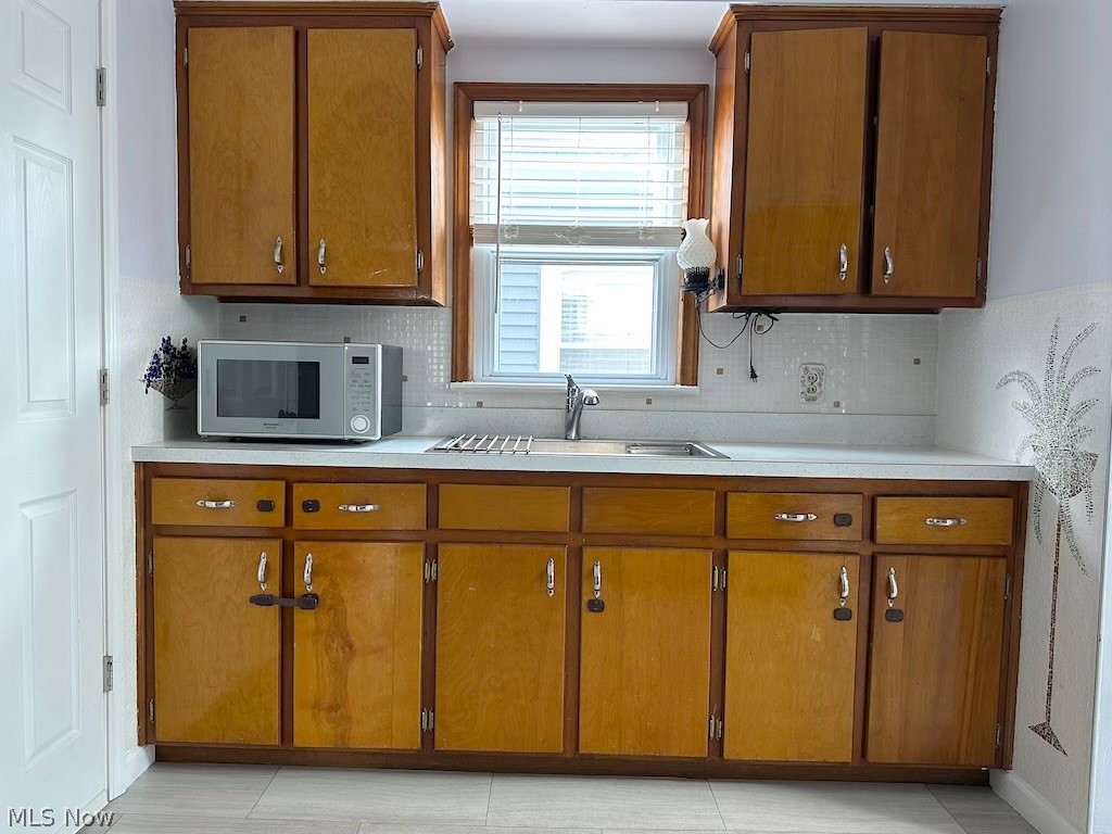1011 Parkleigh Drive Parma OH 44134