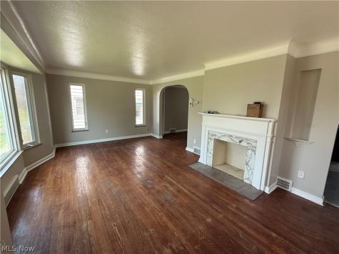 2257 N Taylor Road Cleveland Heights OH 44112