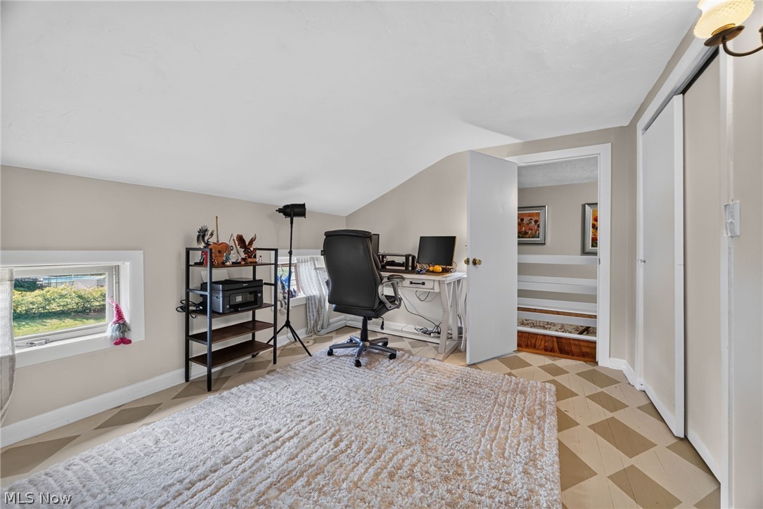538 Center Road Conneaut OH 44030