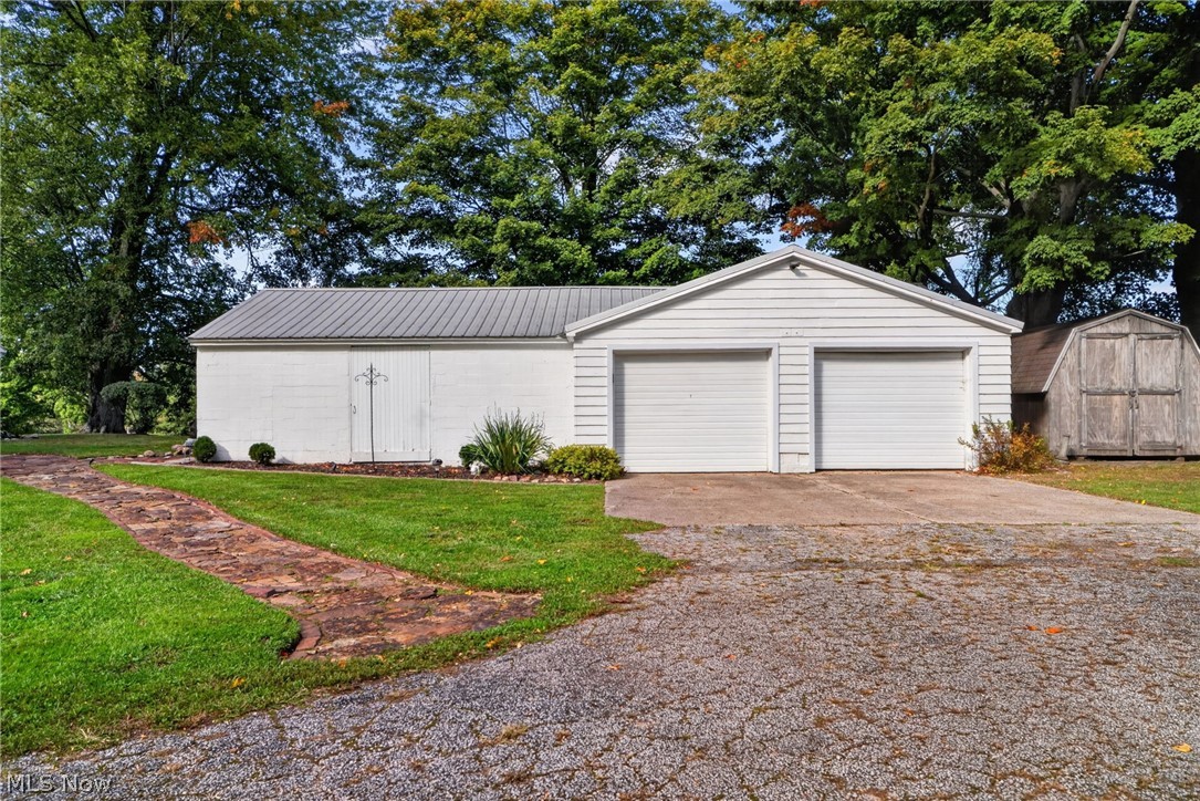 538 Center Road Conneaut OH 44030