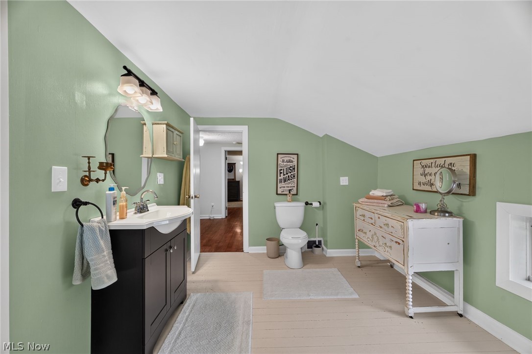 538 Center Road Conneaut OH 44030