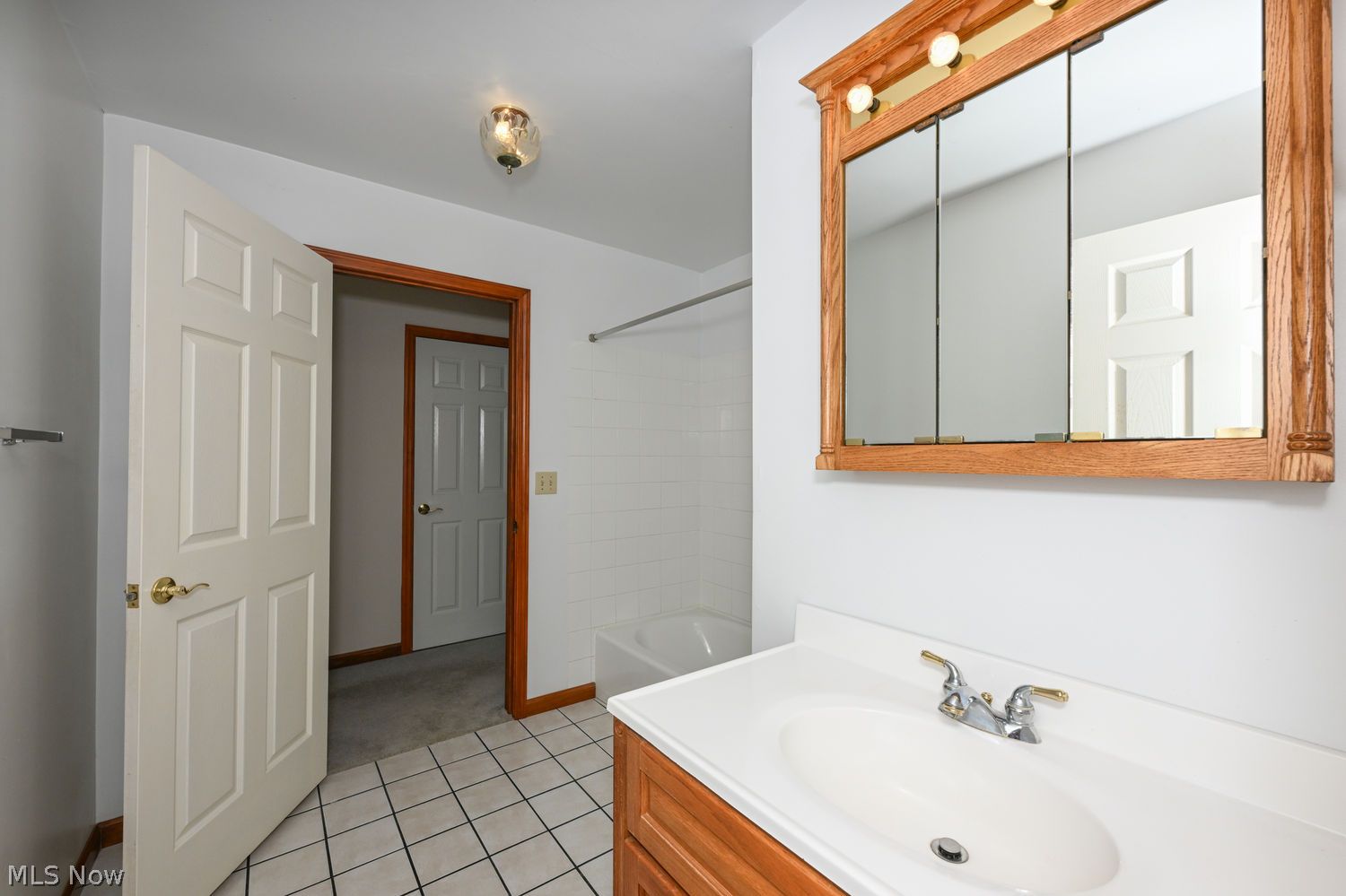 106 S Hametown Road Copley OH 44321