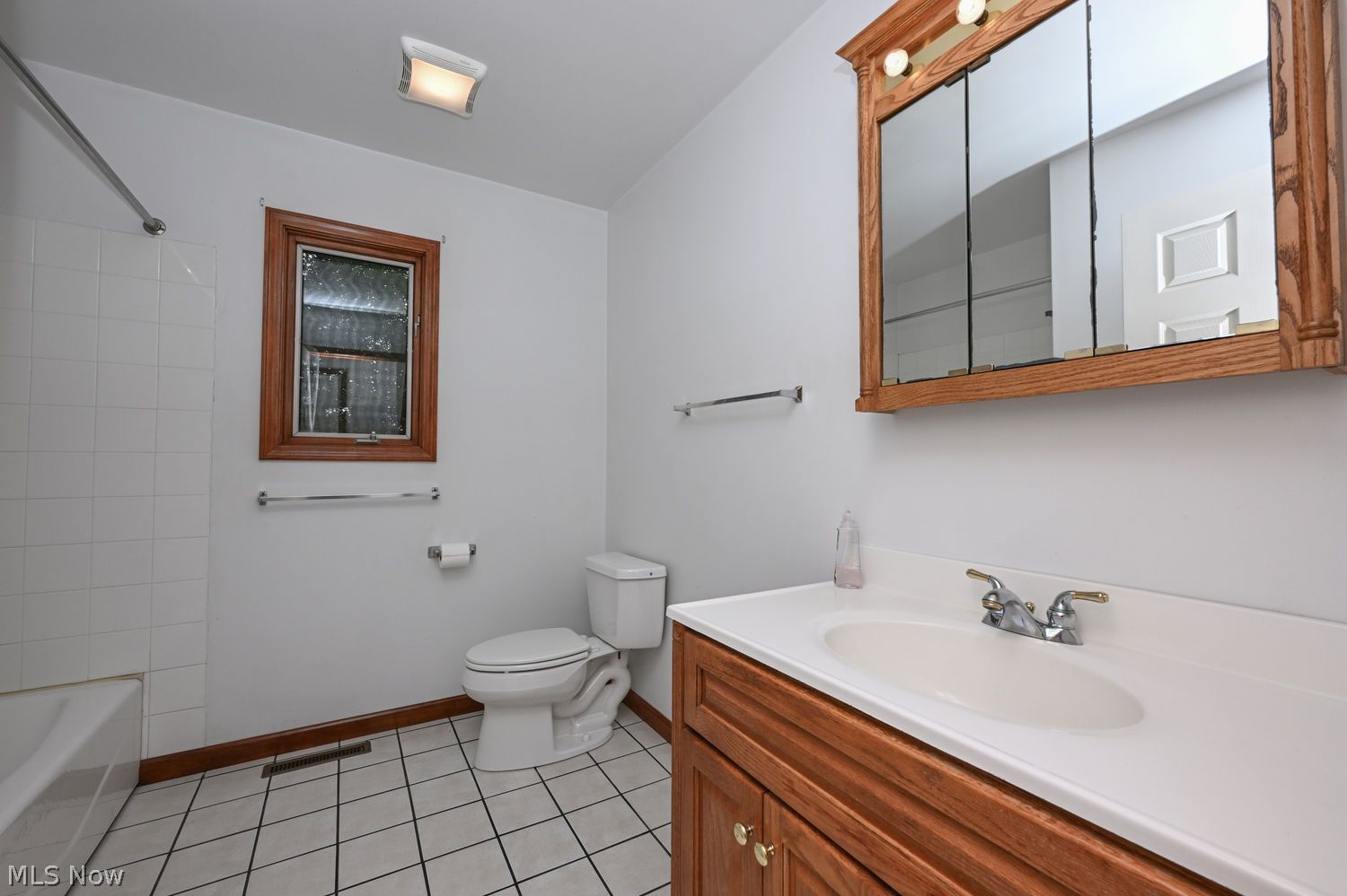 106 S Hametown Road Copley OH 44321