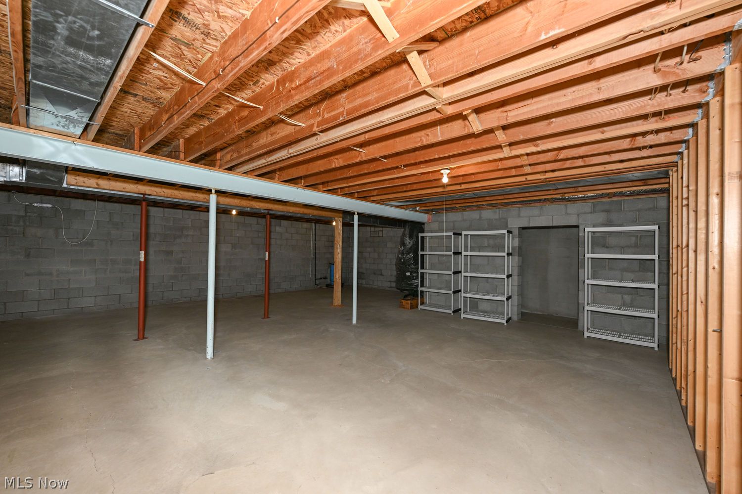 106 S Hametown Road Copley OH 44321