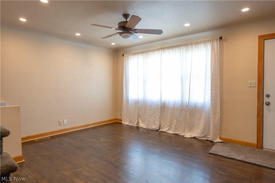 5307 Karen Isle Drive Willoughby OH 44094