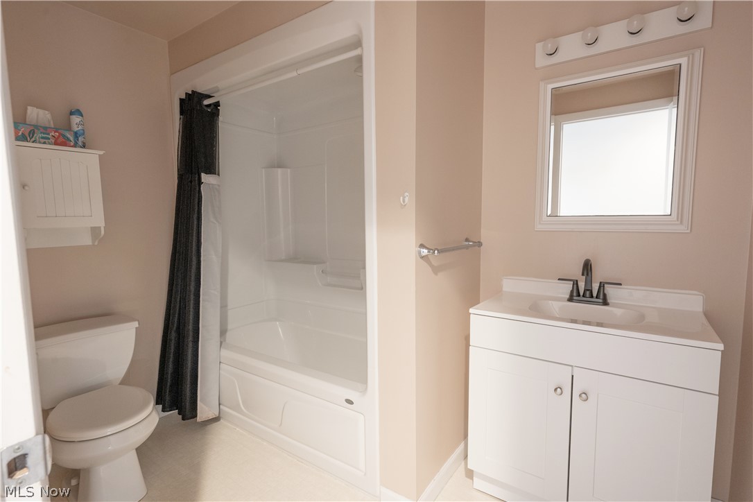 5307 Karen Isle Drive Willoughby OH 44094
