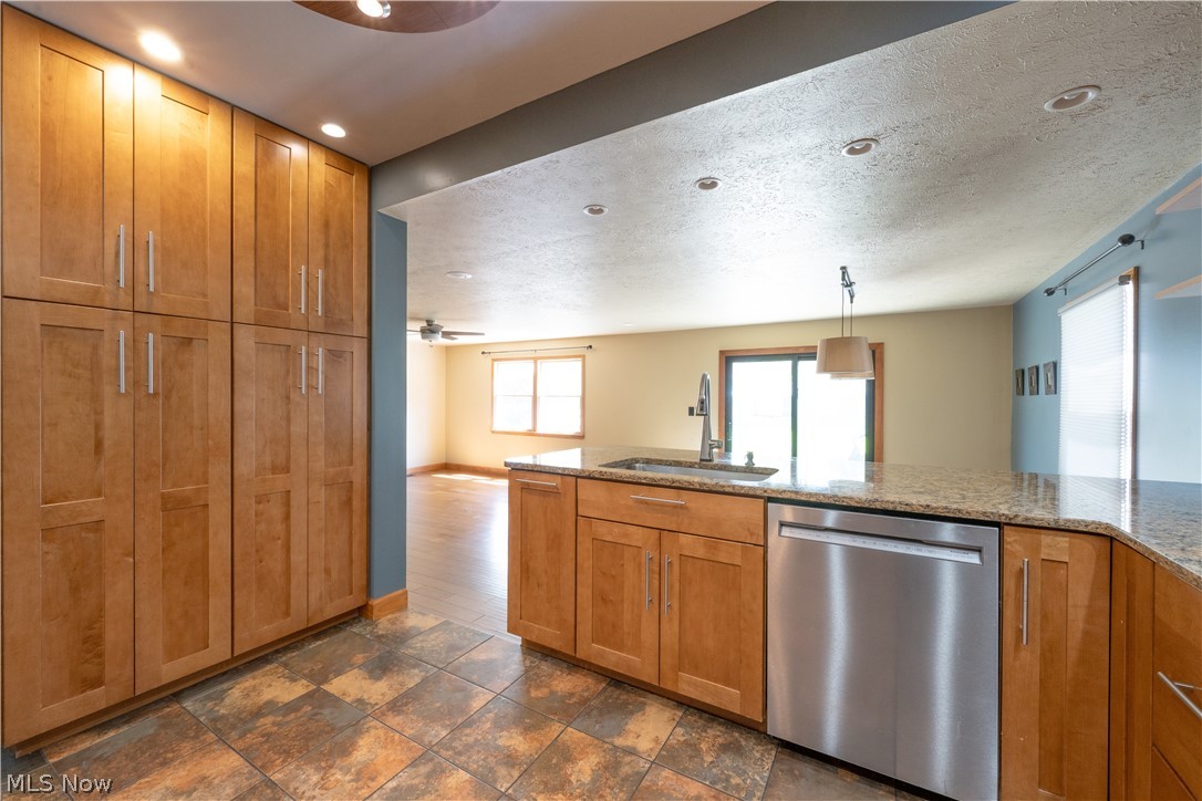 5307 Karen Isle Drive Willoughby OH 44094