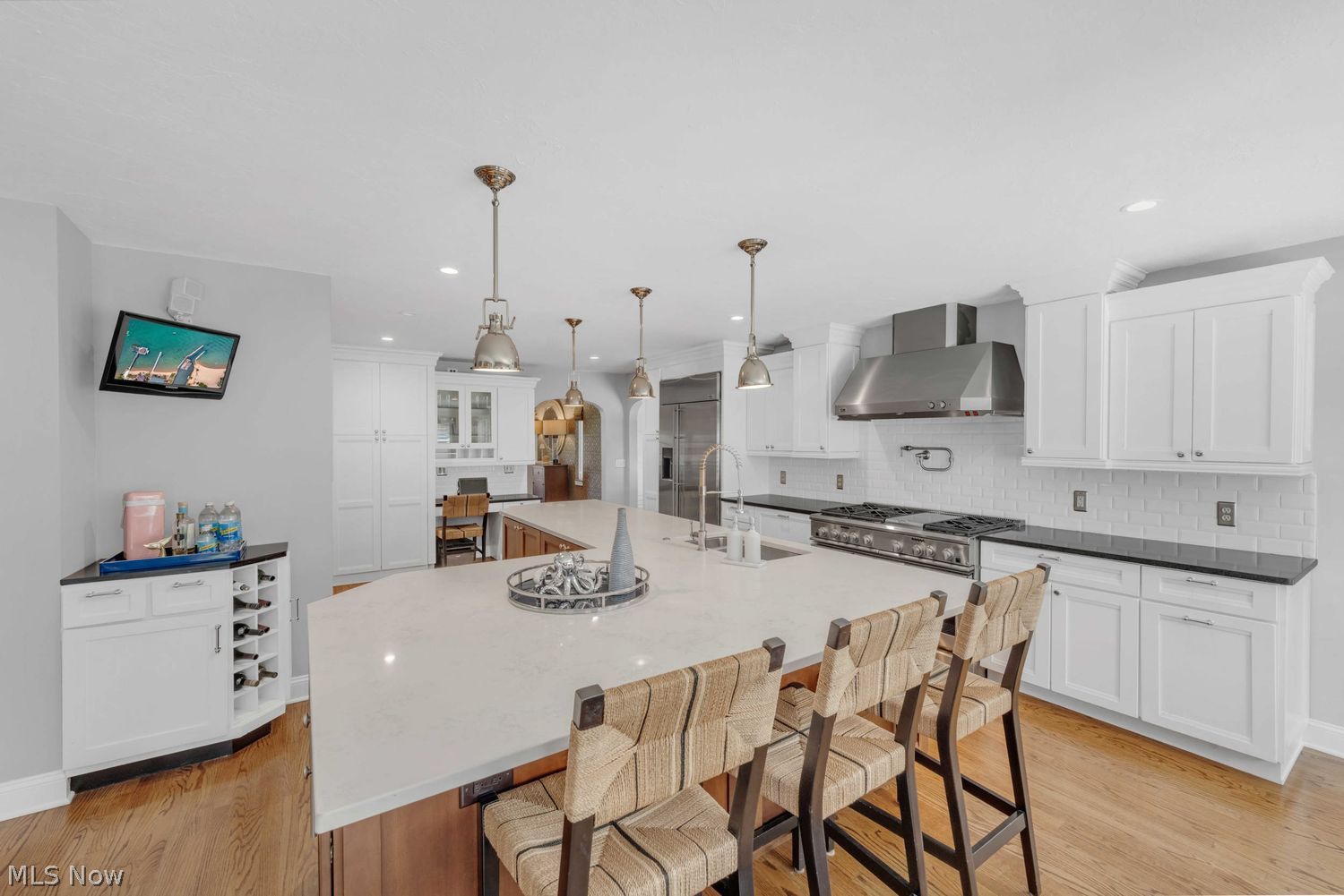 19637 Beach Cliff Boulevard Rocky River OH 44116