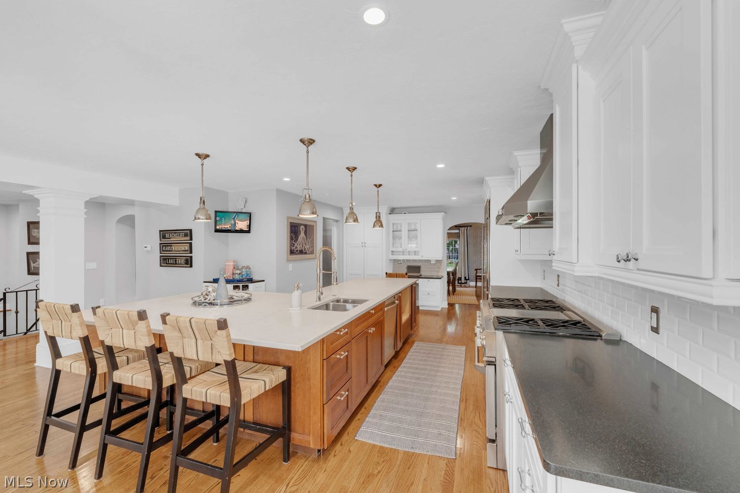 19637 Beach Cliff Boulevard Rocky River OH 44116
