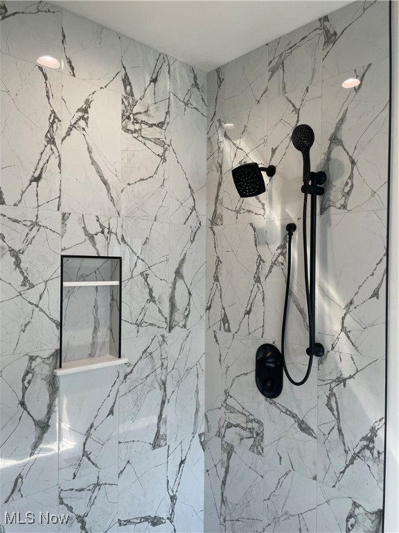 11 Villa Theresa Lane Canfield OH 44406