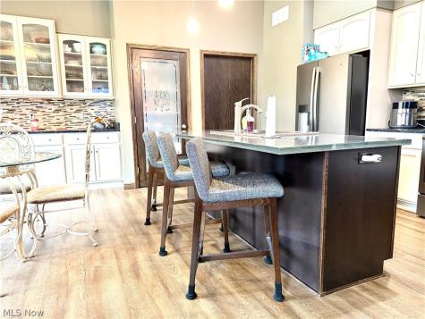 38612 Bell Road Willoughby OH 44094