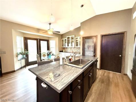 38612 Bell Road Willoughby OH 44094
