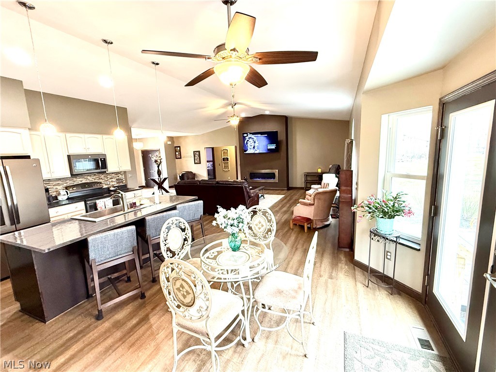 38612 Bell Road Willoughby OH 44094