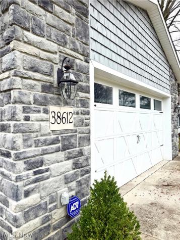 38612 Bell Road Willoughby OH 44094