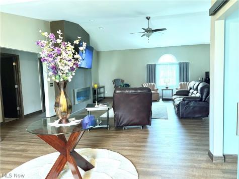 38612 Bell Road Willoughby OH 44094