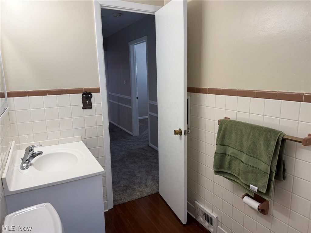 339 E 315th Street Willowick OH 44095