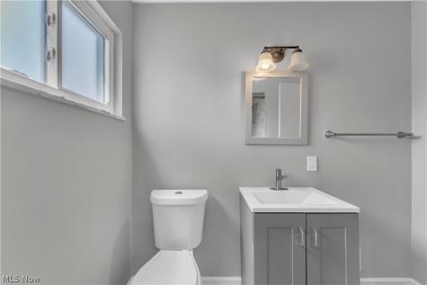 6310 Alexandria Drive Parma OH 44130