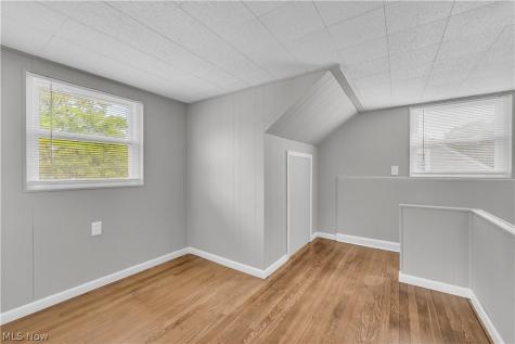 6310 Alexandria Drive Parma OH 44130