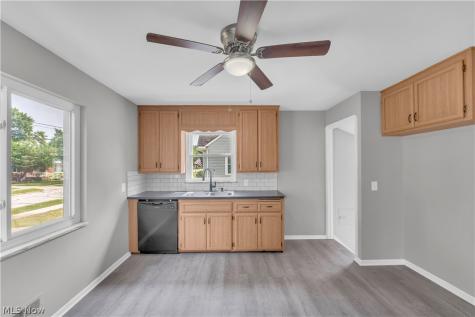 6310 Alexandria Drive Parma OH 44130