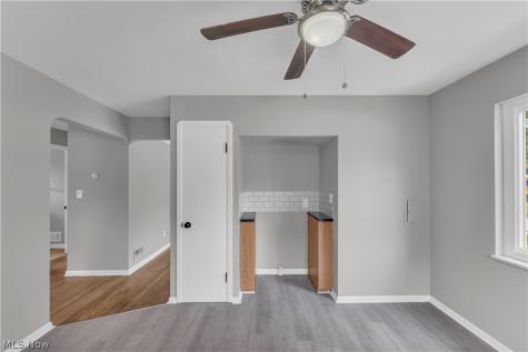 6310 Alexandria Drive Parma OH 44130