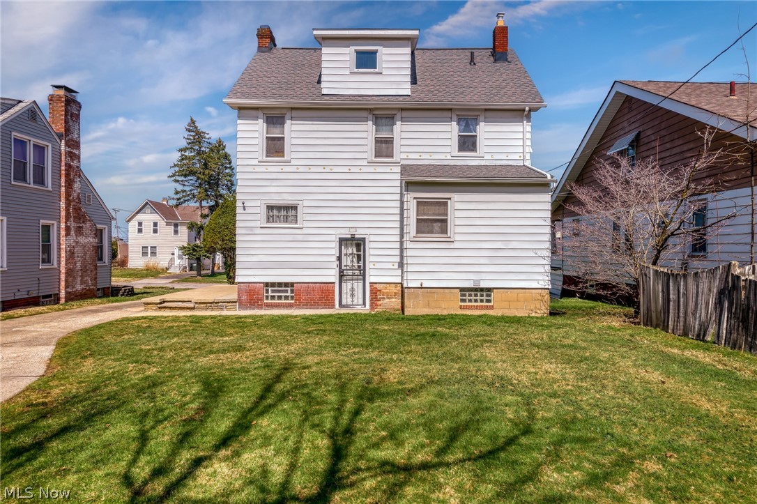 10506 Park Heights Avenue Garfield Heights OH 44125