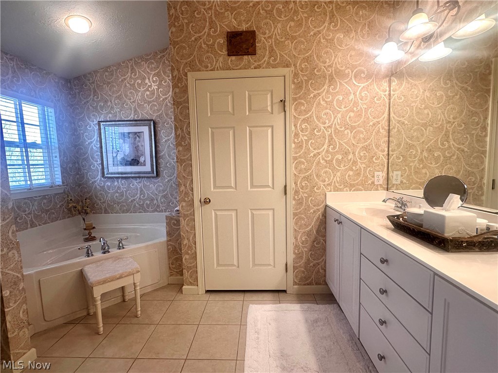 6062 White Tail Lane Lorain OH 44053