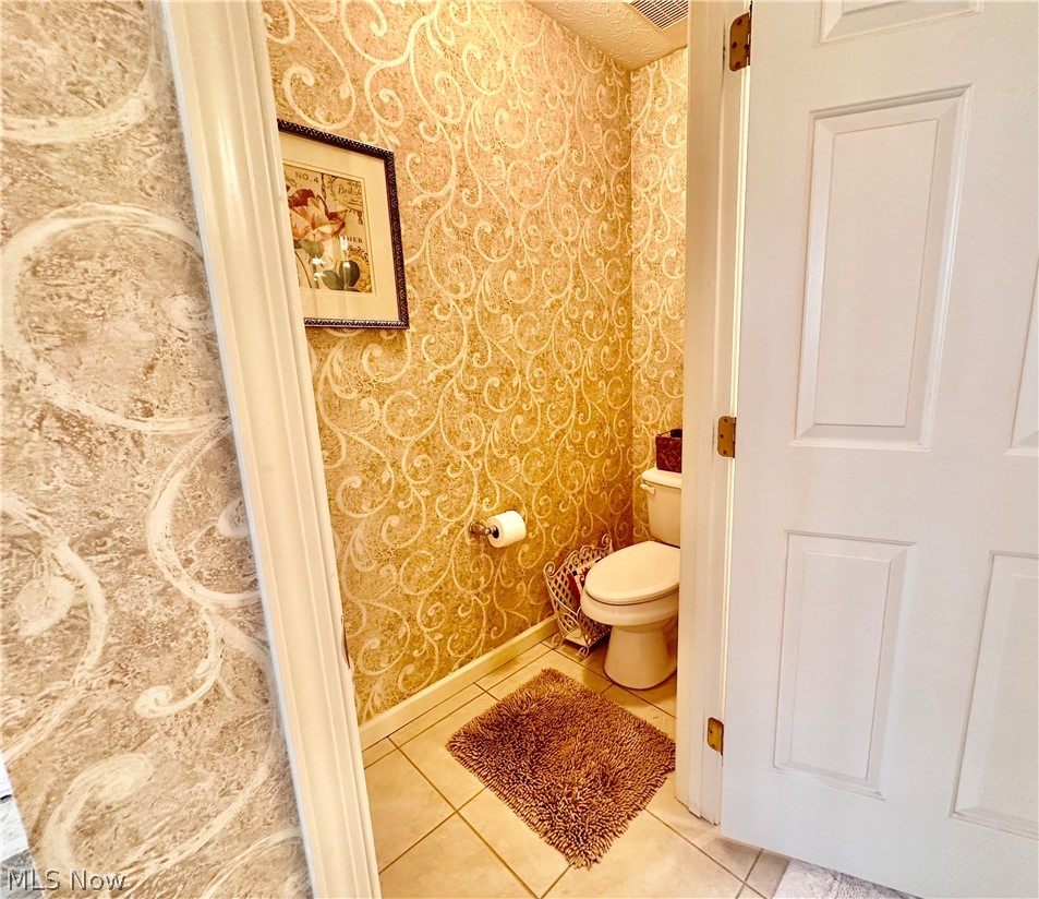 6062 White Tail Lane Lorain OH 44053