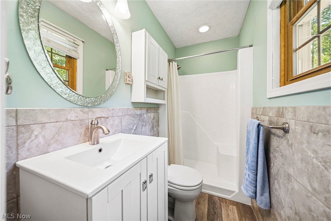 245 Woodside Avenue Jefferson OH 44047