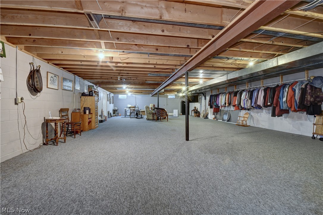 3130 Foothill Drive SE New Philadelphia OH 44663