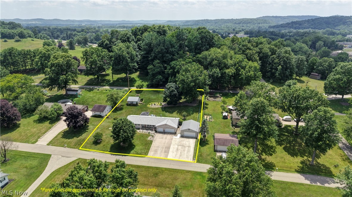 3130 Foothill Drive SE New Philadelphia OH 44663