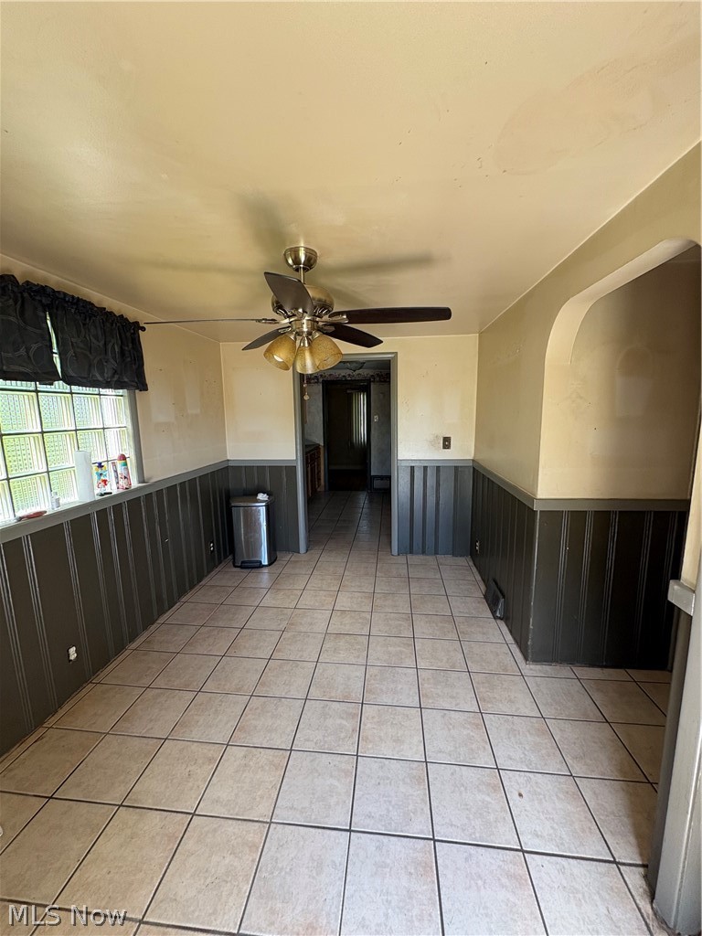 629 SE Willard Avenue SE Warren OH 44483